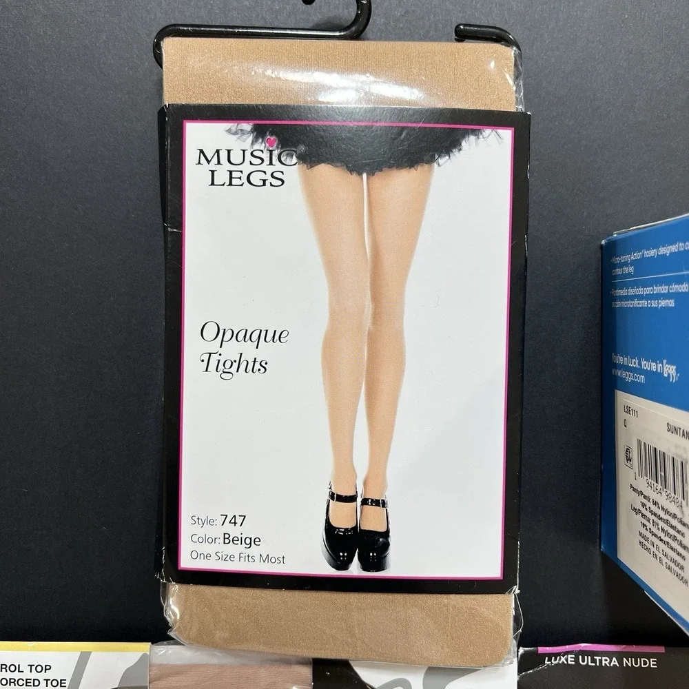 Women's Tights Lot Of 4 Nude & Suntan‎ NWT NIB L'eggs Silk Reflections Berkshire